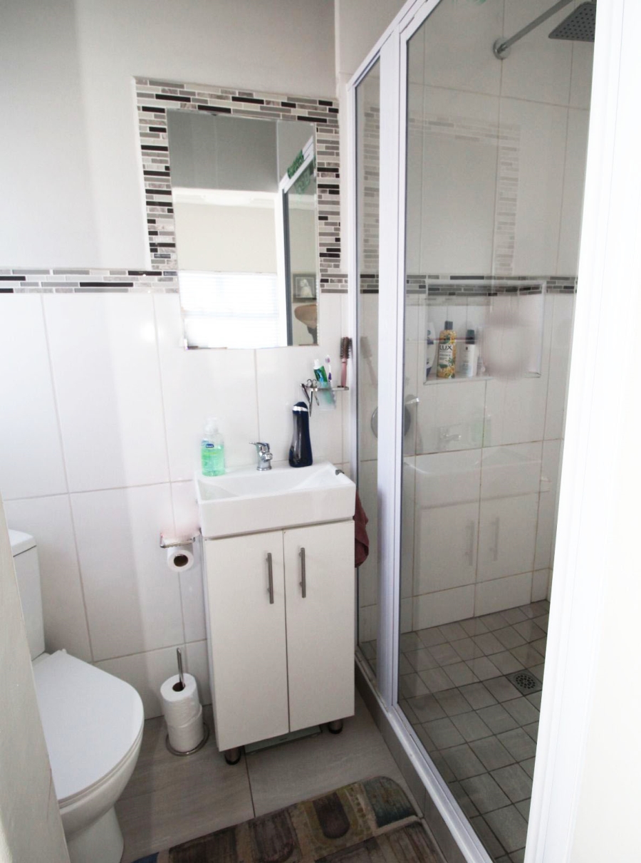 2 Bedroom Property for Sale in Vredenburg Western Cape